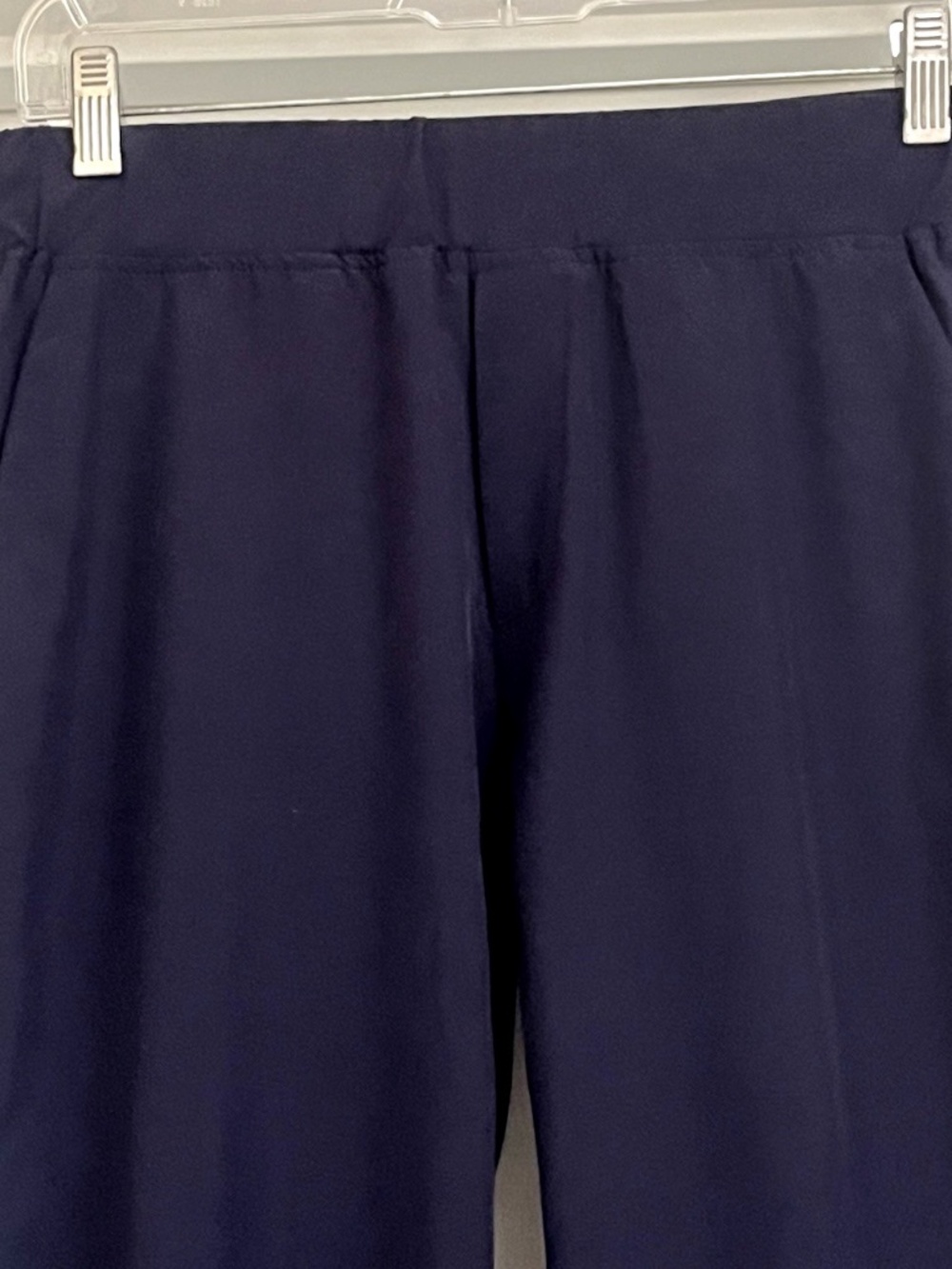 Quince Women's Performance Tech Ankle Commuter Pants Navy Blue Size small - Picture 4 of 10